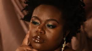 Nicole Chambers's Instagram, Twitter & Facebook