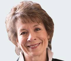 Leslie Regan's Instagram, Twitter & Facebook