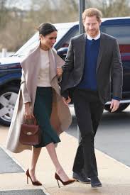 Meghan Markle Forgoes Pants For Surprise Trip To Belfast Meghan Markle Outfits Meghan Markle Style Fashion