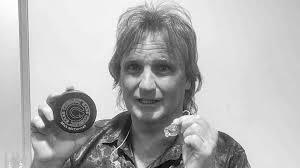 The Cosmic Clinic 001 w/ James Higham (TM for The Lathums)