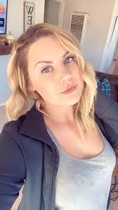 Female micro in heat i can't have her mission tx