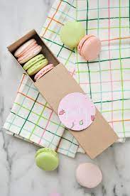 Maybe you're not sure what size box you need. 4 Sweet Printables To Package Your Treats Macaroon Box Macaron Boxes Macarons Diy