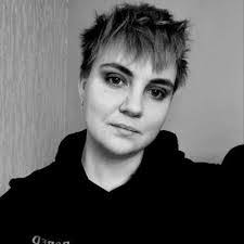 Jacqui Cook's Instagram, Twitter & Facebook