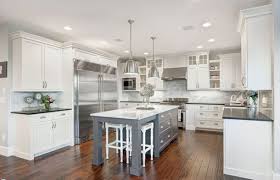 Color Of The Day Granite Peak Concepts And Colorways Kitchen Design White Marble Kitchen Traditional Kitchen Design