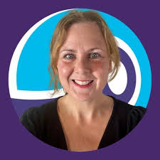 🎓𝗖𝘂𝗿𝘀𝗶𝘀𝘁𝗲𝗻 𝗴𝗲𝘀𝗹𝗮𝗮𝗴𝗱: 𝘀𝗮𝗺𝗲𝗻 𝘄𝗲𝗿𝗸𝗲𝗻 𝘄𝗲 𝗮𝗮𝗻  𝗲𝗲𝗻 𝘀𝘁𝗲𝗿𝗸𝗲 𝗹𝗼𝗸𝗮𝗹𝗲 𝗲𝗰𝗼𝗻𝗼𝗺𝗶𝗲! Een enthousiaste groep  cursisten hebben gisteren de Leergang Medewerker…