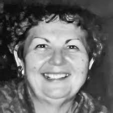 Esther Rider's Instagram, Twitter & Facebook