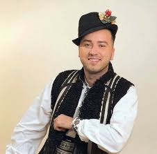 Muzica populara din moldova si bucovina.telefon artist: Imi Doresc Ca Atunci Cand Cineva Imi Rosteste Numele SÄ Se GandeascÄ La Bucovina Cotidianul Crai Nou