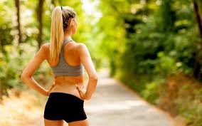 Film vesničko má středisková natočil režisér jiří menzel v roce 1985 podle scénáře zdeňka svěráka. Vesnicko Ma Strediskova 1985 Kdo Oznacil Otika A