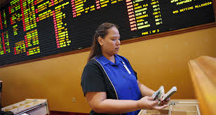 As of january 2019, new york state offers physical sportsbooks. Sports Betting To Start In Upstate New York Long Island Business News