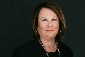 Gail Horner's Instagram, Twitter & Facebook