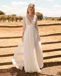 Zahlreiche kleider des designteams aus antwerpen treffen das thema bohemian wie kaum ein anderes mode label. Iphigenie Dress Rembo Styling From 2020 Collection