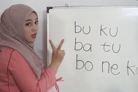 Sebutkan Ciri Ciri Benda Dan Tulis Suku Katanya Jawaban Soal Tvri Kelas 1 3 Sd 10 Juni
