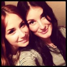 Melissa Thibodeau (@thib_xo)