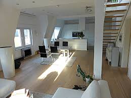 Gepflegte wohnung mit drei zimmern und einbauküche in frankfurt am main. 4 Zimmer Wohnung Zu Vermieten Gabelsbergerstrasse 23 60389 Frankfurt Am Main Nordend Ost Mapio Net