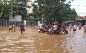 Hampir semua wilayah tergenang dan. Bukit Duri Banjir Sejak 1996