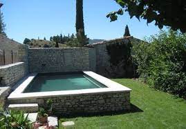 Maybe you would like to learn more about one of these? Piscine Pierre Et Beton Photo Piscine Piscine Semi Enterree Beton Piscine Beton