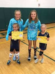 One of the best things about MQH is the family feeling, and families cheer  each other on! Some of our teachers and 8th grade volleyball players came  to support our youngest volleyball