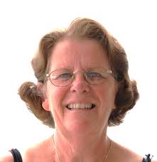 Linda Mcardle's Instagram, Twitter & Facebook