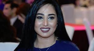 وقالت رحاب الجمل أنها تعتبر باسم سمرة أخ وصديق، وتابعت: Mgrke3cd4zphim