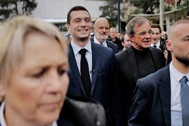 Le rapprochement entre le RN et les Émirats arabes unis se concrétise  Jordan Bardella projette de se rendre prochainement aux Émirats arabes  unis, et un déplacement en République démocratique du Congo est