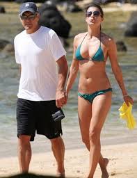 Elisabetta canalis canalis posed for the german's men magazine while still dating clooney. Guarda Le Foto Di George Clooney Ed Elisabetta Canalis Raggianti In Vacanza Insieme Alle Hawaii Il Blog Sono Io