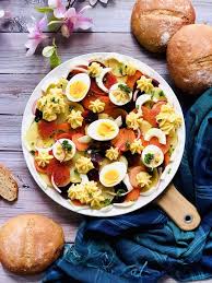Salade Russe Salade De Betteraves Pommes De Terre Carottes Et Oeufs Un Classique Du Pique Nique A L Ile Maurice L Atelier De Kristel En 2020 Salade Russe Betterave Salade Repas Creole