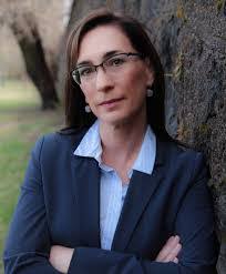 Vickie Frye's Instagram, Twitter & Facebook