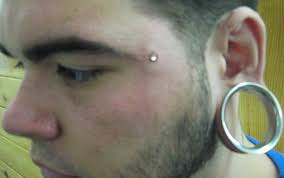 Piercing Artist's