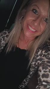 I dont know about you, but im feelin’ 32–and is my favorite already. 🧡  #birthdaygirl #1992 #spoiled #family #friends