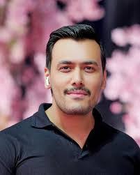 Saad Hashmi's Instagram, Twitter & Facebook