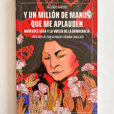 Hoy es dia de El Soundsystem! Musica nueva del mundo y algunos clasicos  inoxidables. Entrevista: Desde Francia, nos reencontramos con @layegros,  cantante argentina que ha conquistado Europa con su exquisita mezcla de