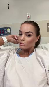 Tori Singleton's Instagram, Twitter & Facebook