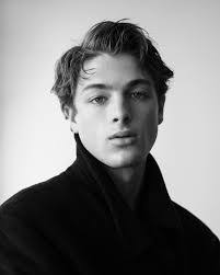 Benjamin Aston's Instagram, Twitter & Facebook