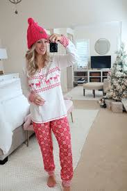 This set of matching snowmen christmas pajamas are made from 100% cotton and will feel soft and comfortable on the skin. Pin On Fall Winter Wardrobe