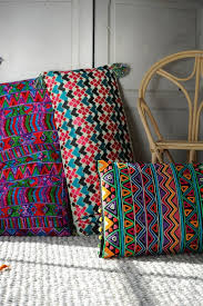 Kissen Textil Stoff Gefertigt In Indien In Verschiedenen Farben Fischerslagerhaus Langkissen Textil Stoff Kissen Textilien Handgefertigte Mobel