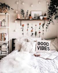 ✅ tendencia en pinterest e instagram 2019. P I N T E R E S T L A U R E N P I N T E R E S T L A U R E N Den Perfekten Schreibtisch Gestalten E Dorm Room Inspiration Cute Dorm Rooms Dorm Room Decor
