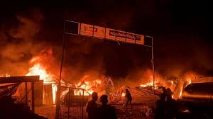 Israel-Gaza latest: Israel deny targeting humanitarian zone in fresh strikes;  US suspend aid deliveries after pier damaged | World News | Sky News