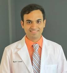 🥇 Meet Our Dentists