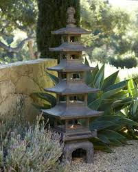 Garden And Lawn Zen Garden Decoration Ideas With Garden Pagoda Garden Decoration Ideas With Outdoor Pagoda Yaponskij Sad Sadovye Statui Sady V Stile Dzen