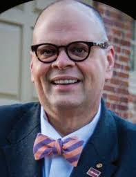 Ken Heath's Instagram, Twitter & Facebook