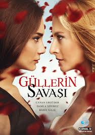 Damla sönmez, canan ergüder, barış kılıç, sercan badur, yiğit kirazcı, zeynep köse ve güllerin savaşı ekibi erken yılbaşı. Gullerin Savasi Medyapim