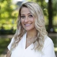 Colleen Wheeler's Instagram, Twitter & Facebook