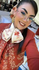 Amigos y compañeros de las redes sociales les pedimos nuevamente sus  oraciónes para Ernesto López. Que está nuevamente en una cirugía de  emergencia por una complicación en su última operación que se