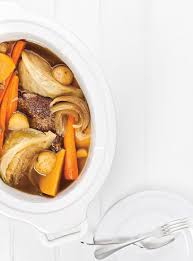 Mijote A La Canadienne Revisite A La Mijoteuse Recette Recette Recette Mijoteuse Mijoteuse