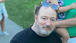 Fundraiser for Mary Quinn by Richard Doll : Van for Larry