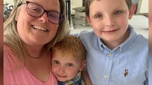 Heather Minton's Instagram, Twitter & Facebook