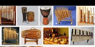 Alat musik ini terbuat dari bambu yang dibentuk melengkung panjang. Guru Berbagi Alat Musik Tradisional