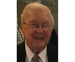 Kenneth Fraley's Instagram, Twitter & Facebook