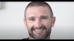 Dr. Brandon Gough, MD orthopedic surgeon specializes in minimally invasive  joint replacement surgery