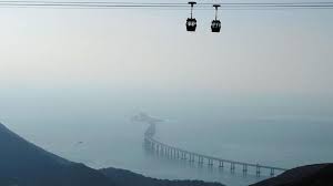 Jembatan ini dibangun pada tahun 1962 dan dibangun dengan menggunakan harta rampasan jepang serta tenaga ahli dari jepang. Cina Resmikan Jembatan Laut Terpanjang Di Dunia Dunia Tempo Co